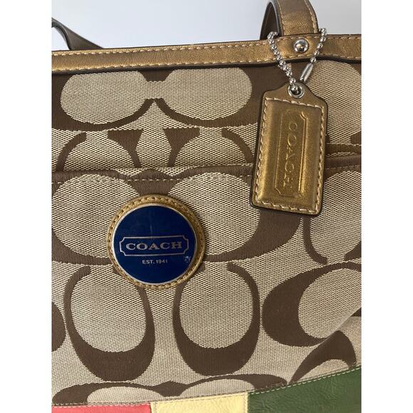 COACH F15587 SIGNATURE PIRNT CANVAS MUTI TRIM DIAPER BAG - Picture 2 of 16